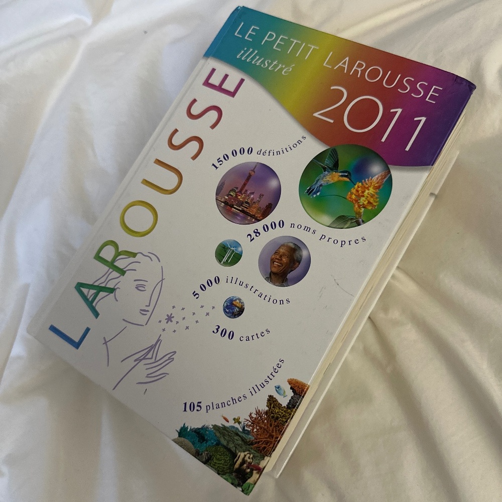 LAROUSSE le petit Larousse illustré 2011 - Picture 1 of 1